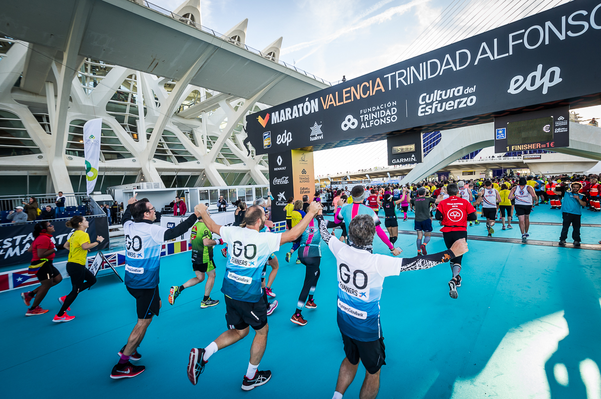 Caixabank - Marca oficial Medio Maratón y Maratón Valencia