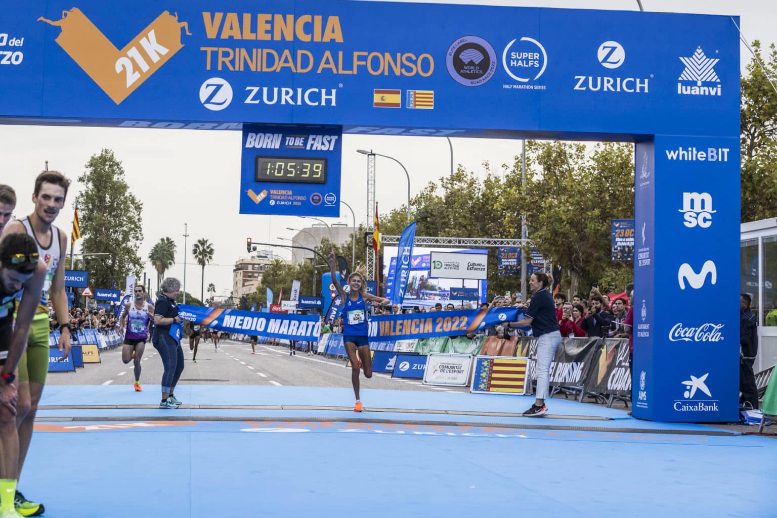 Valencia Half Marathon Trinidad Alfonso EDP